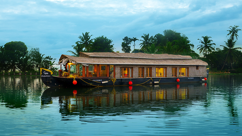 kerala honeymoon packages