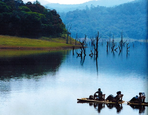 thekkady tour packages
